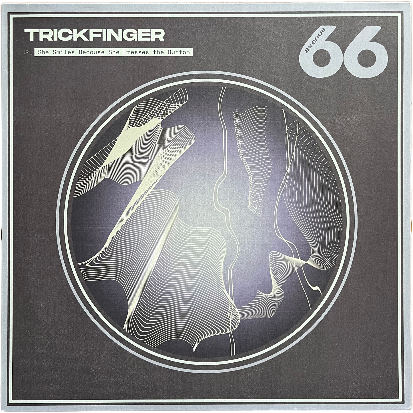 【Used】Trickfinger / She Smiles Because She Presses The Button